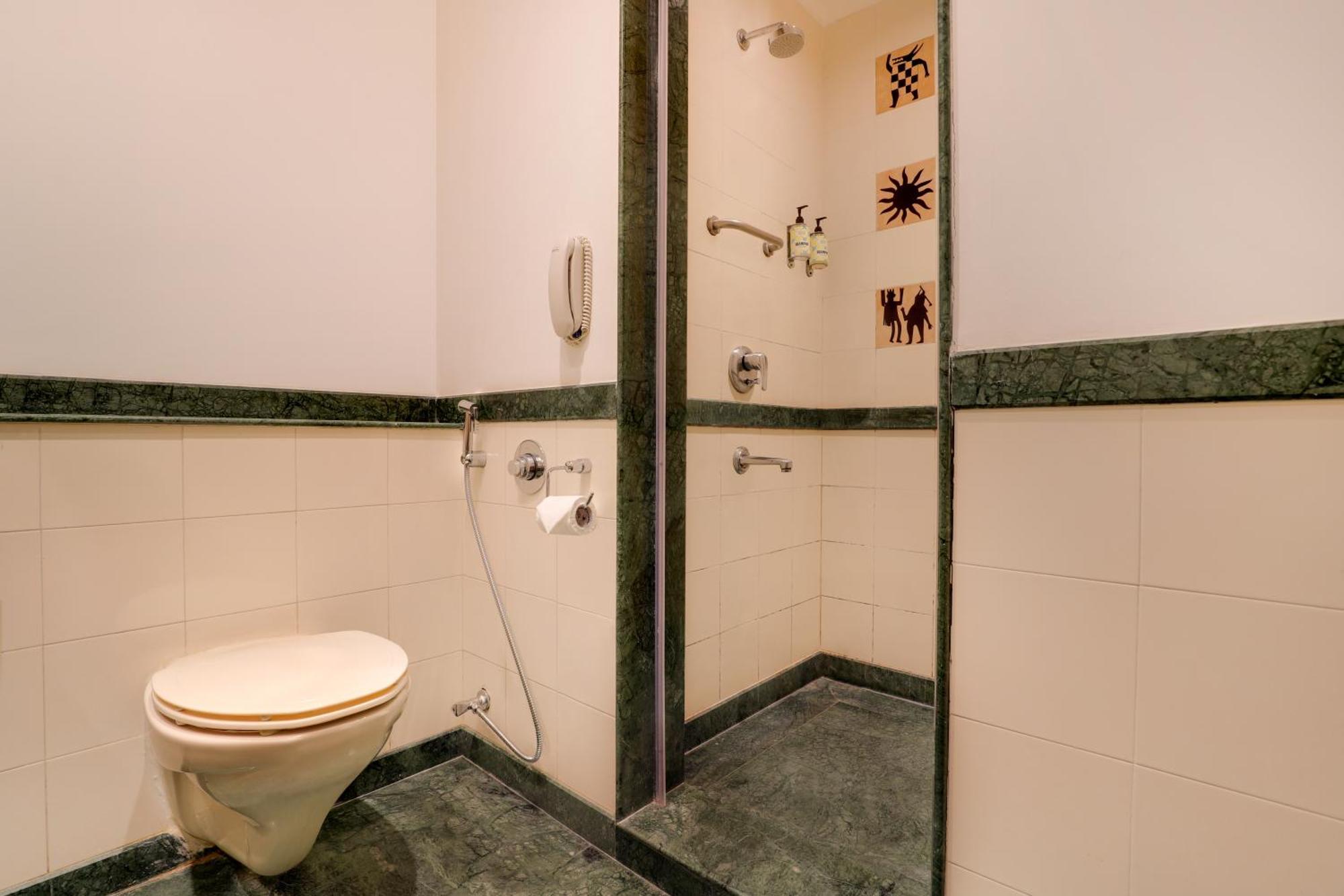 Lemon Tree Hotel Hinjewadi Pune Hinjawadi Ngoại thất bức ảnh