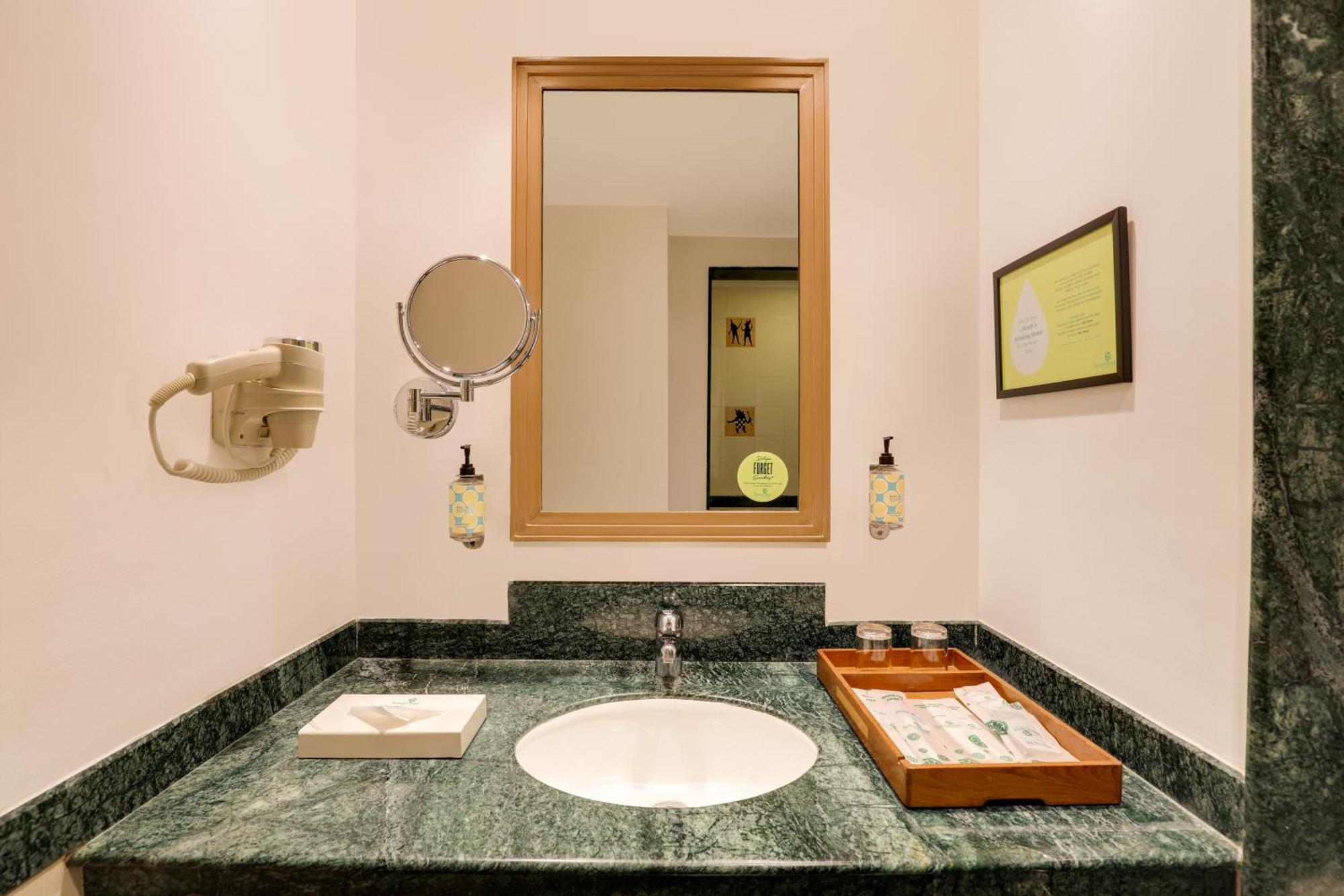 Lemon Tree Hotel Hinjewadi Pune Hinjawadi Ngoại thất bức ảnh