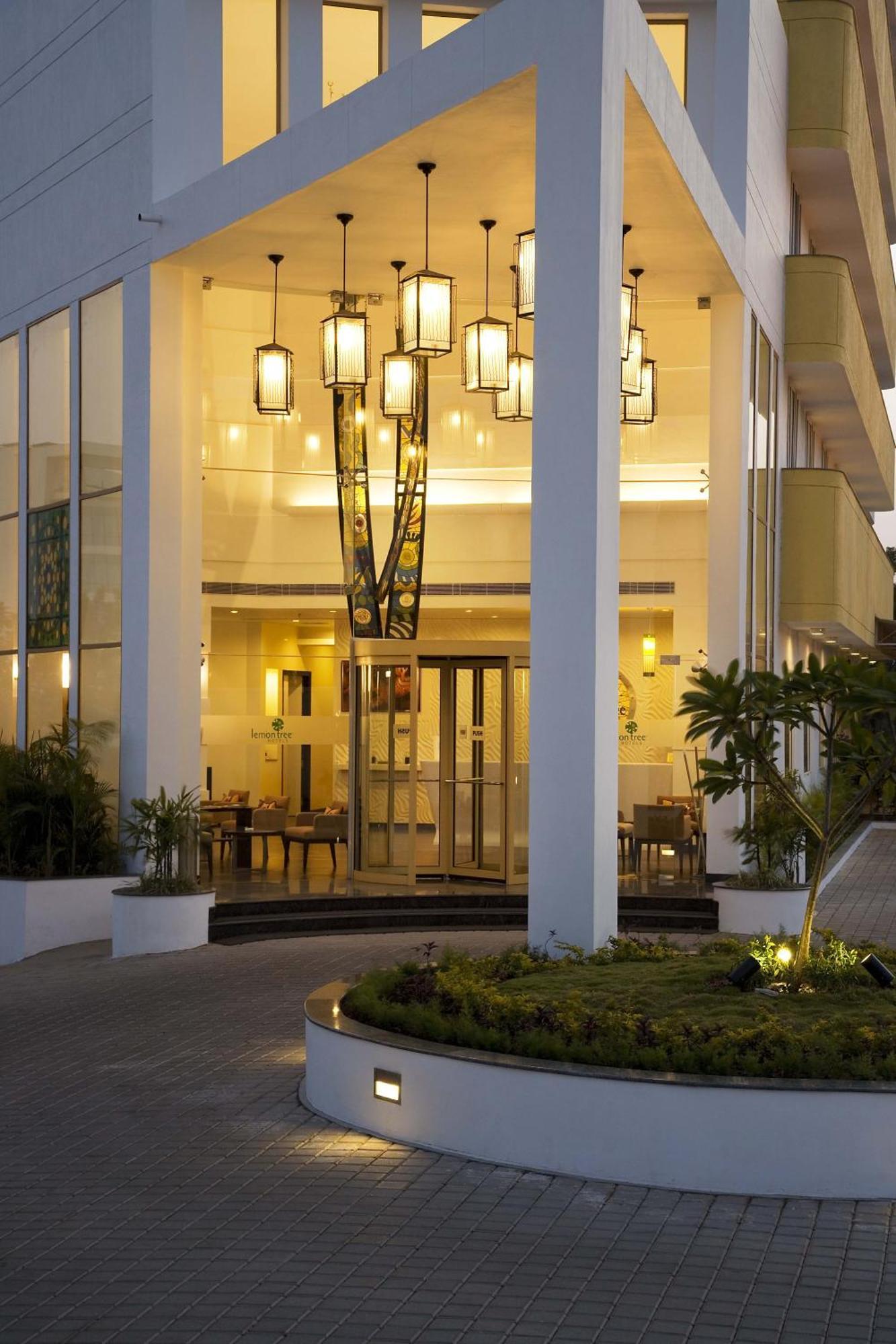 Lemon Tree Hotel Hinjewadi Pune Hinjawadi Ngoại thất bức ảnh